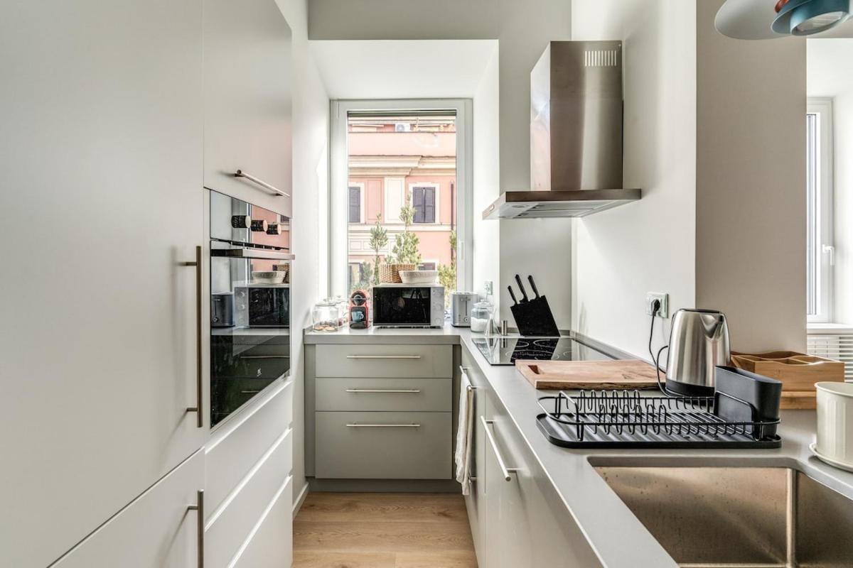 2 Bedroom Flaminio Vignola Apartment Rom